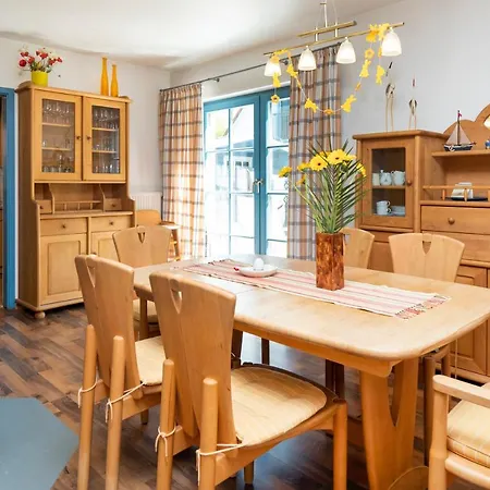 Prázdninový dům Freesenbruch Doppelhaushaelfte 12 - Sommerlust Zingst