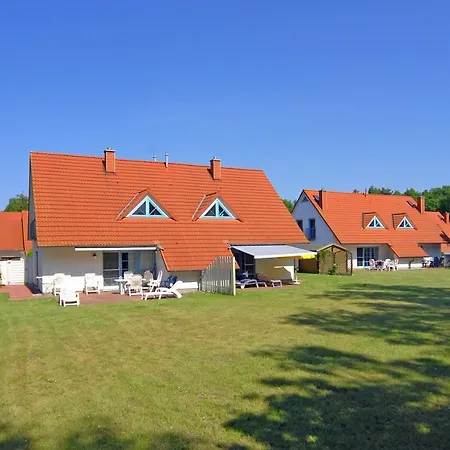 Freesenbruch Doppelhaushaelfte 12 - Sommerlust Prázdninový dům Zingst